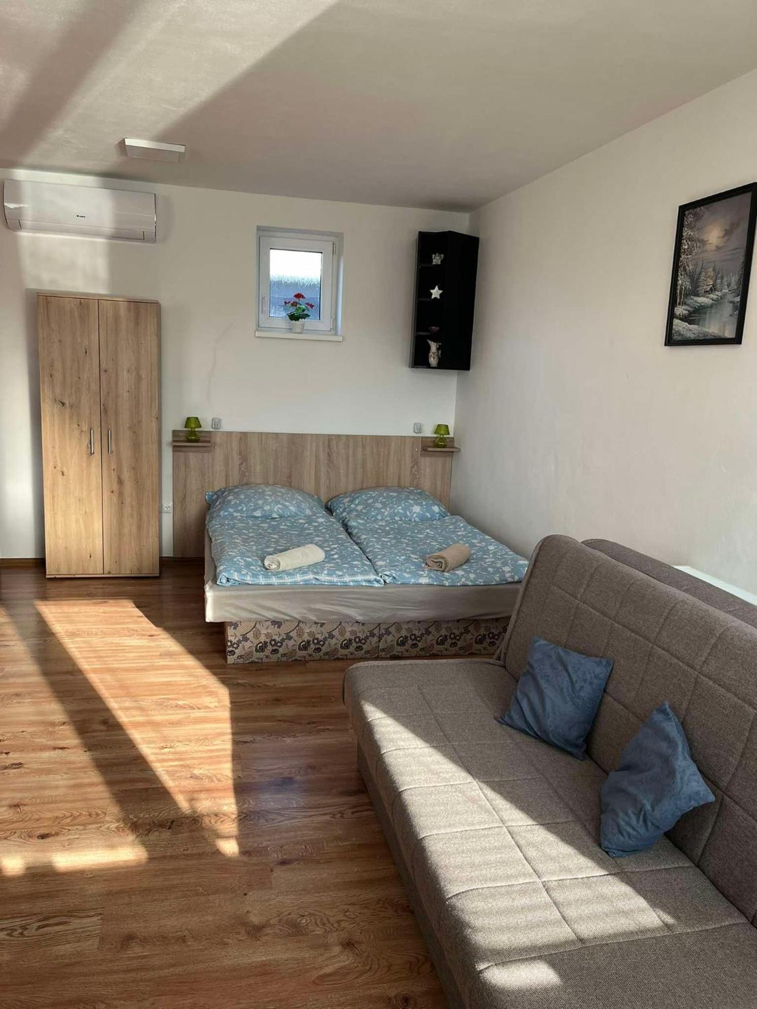 Bekivi Apartmany Dunajská Streda エクステリア 写真